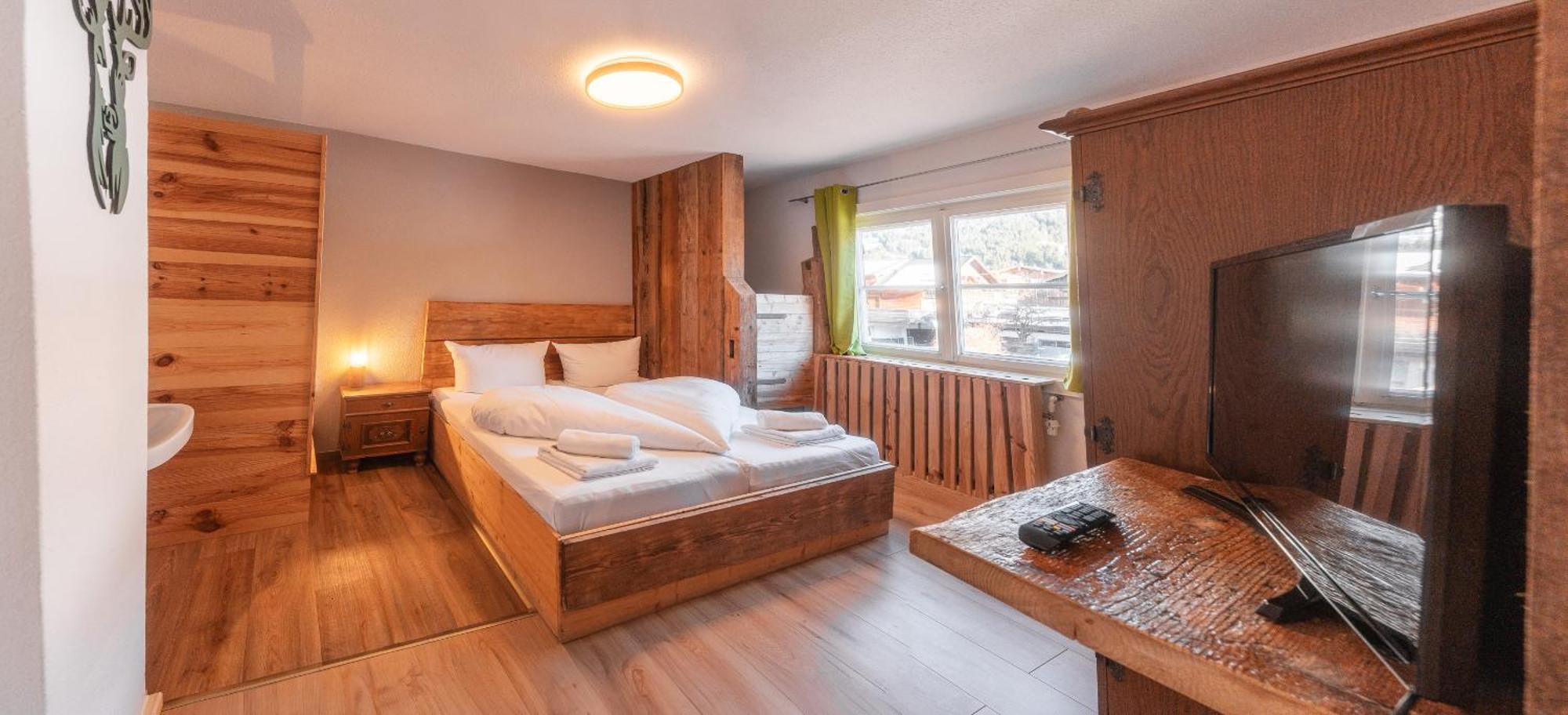 Hostel - Ron'S Guesthouse Oberstdorf Ngoại thất bức ảnh